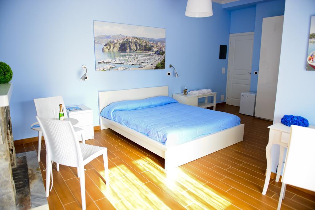 아그로폴리 I Delfini B&B 외부 사진